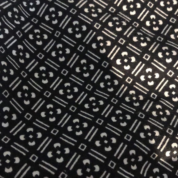 Patterned Shorts - Picture 3 of 5